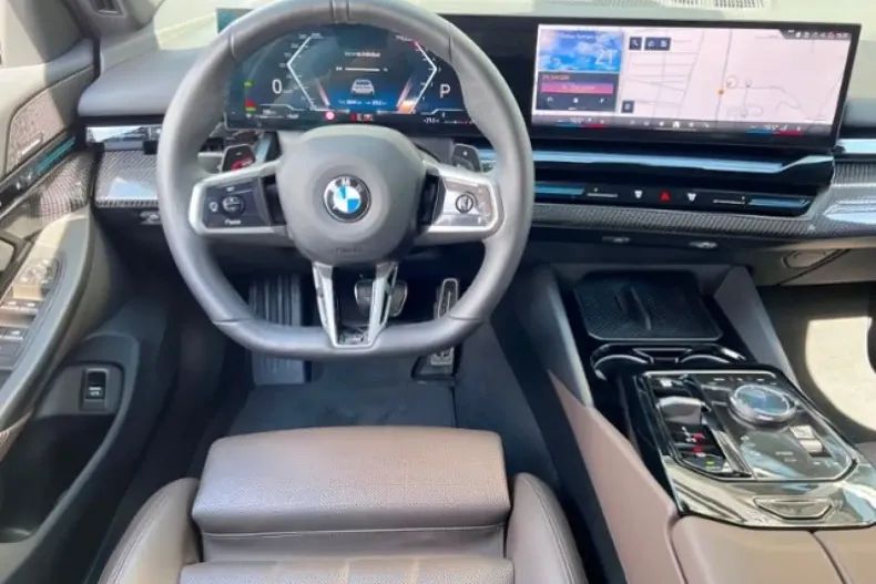 BMW 520 (Seria 5) din 2024 cu 22.500 km - oferta BMW182960 - foto 9