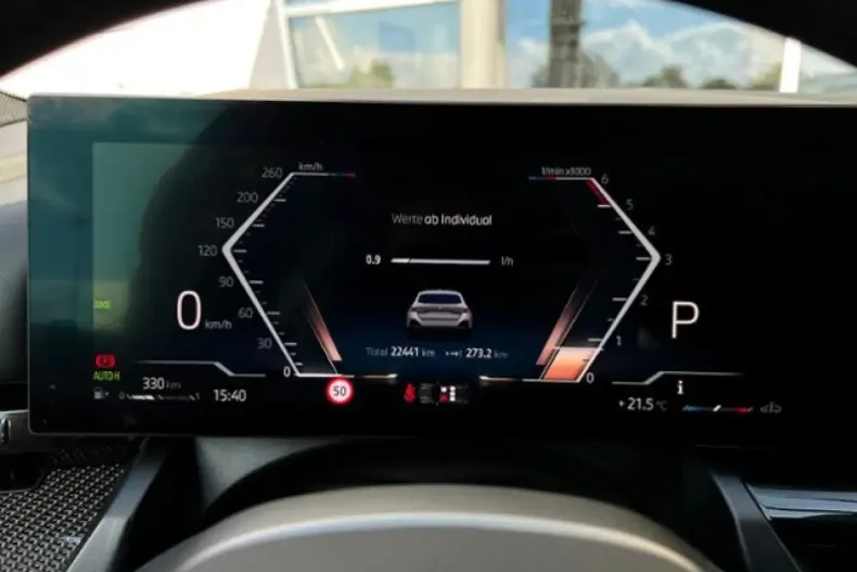 BMW 520 (Seria 5) din 2024 cu 22.500 km - oferta BMW182960 - foto 11