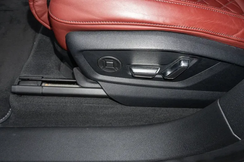 Audi SQ8 din 2023 cu 30.051 km - oferta AUD182961 - foto 16