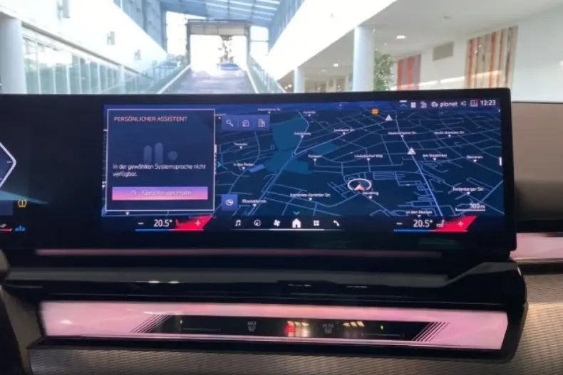 BMW 520 (Seria 5) din 2025 cu 5.487 km - oferta BMW182962 - foto 13