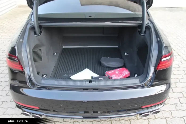 Audi S8 din 2024 cu 11.000 km - oferta AUD182963 - foto 15