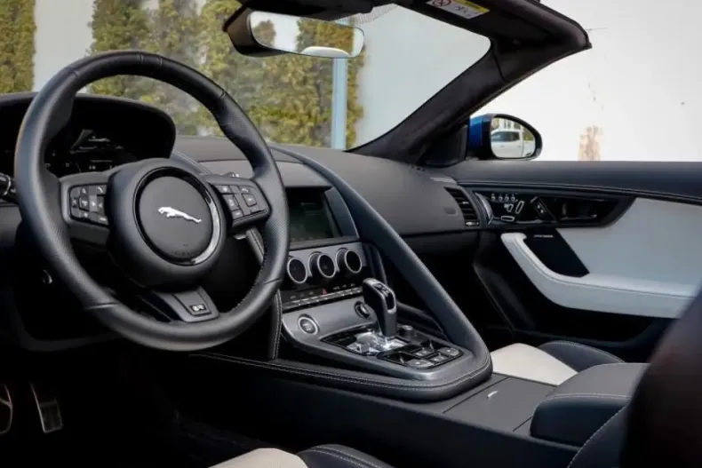 Jaguar F-Type din 2023 cu 1.803 km - oferta JAG182965 - foto 5