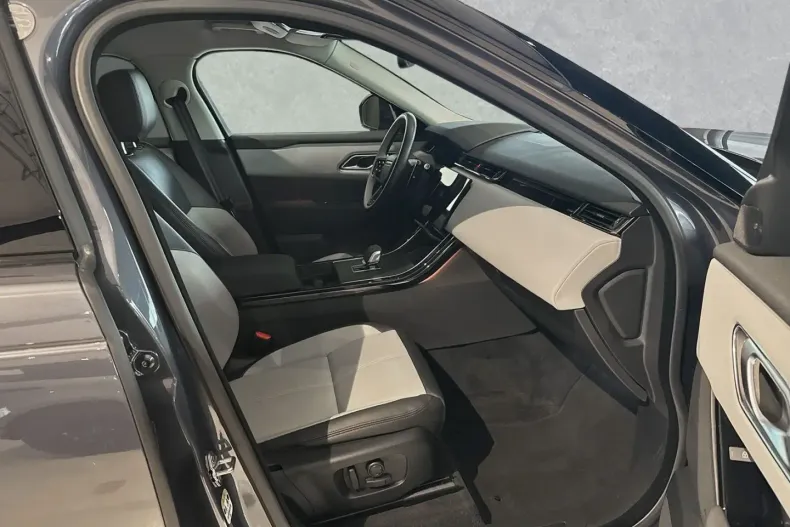 Land Rover Range Rover Velar din 2024 cu 21.700 km - oferta LAN182967 - foto 4