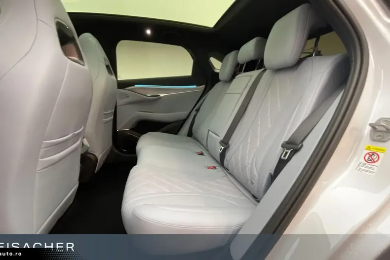 BYD SEALION 7 din 2025 cu 19.300 km - oferta BYD182970 - foto 8