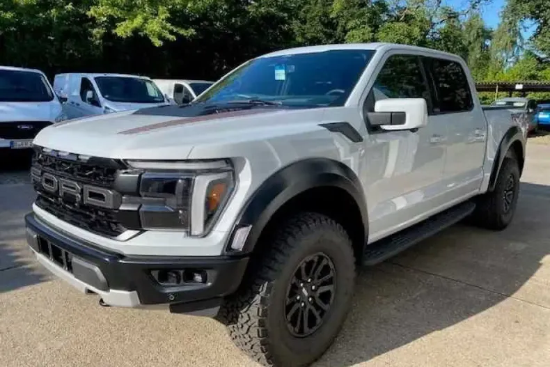 Ford F 150 din 2026 cu 250 km - oferta FOR182972 - foto 1