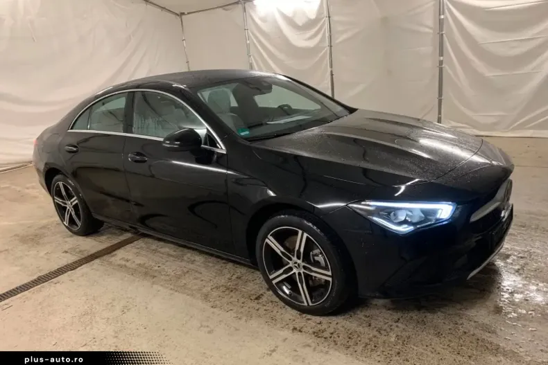 Mercedes-Benz CLA 250 (Clasa CLA) din 2022 cu 49.250 km - oferta MER182974 - foto 1