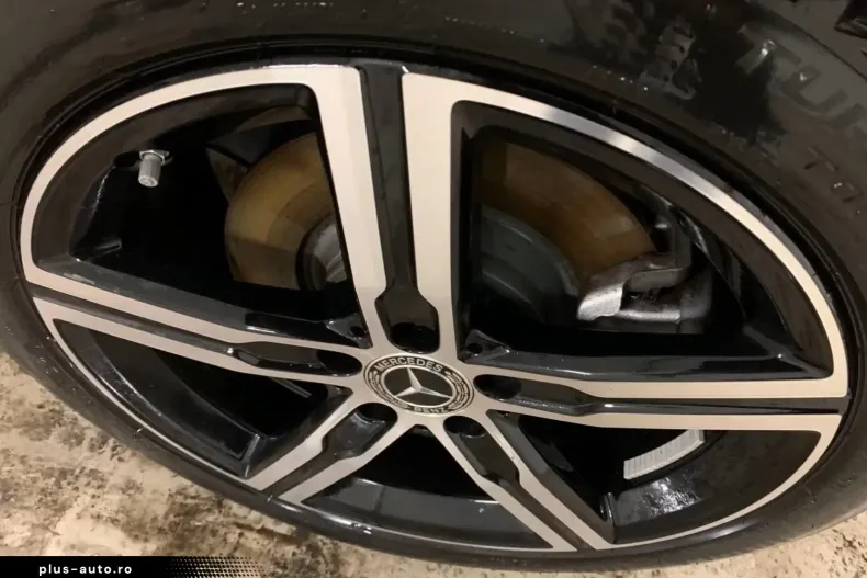Mercedes-Benz CLA 250 (Clasa CLA) din 2022 cu 49.250 km - oferta MER182974 - foto 15