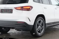 Mercedes-Benz GLA 180 (Clasa GLA) din 2024 cu 15.299 km - oferta MER182979 - foto 4