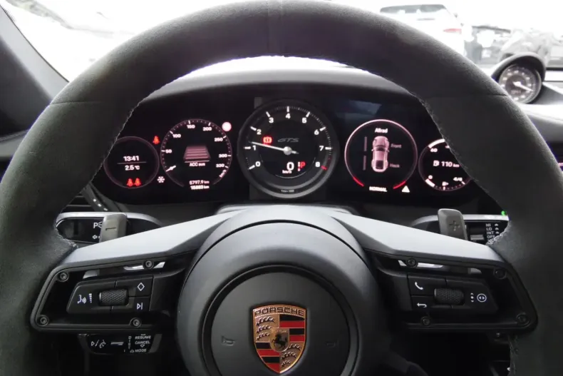 Porsche 992 din 2024 cu 15.883 km - oferta POR182981 - foto 7