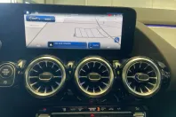 Mercedes-Benz GLA 180 (Clasa GLA) din 2024 cu 13.994 km - oferta MER182982 - foto 10