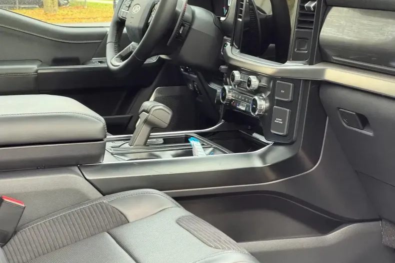 Ford F 150 din 2025 cu 115 km - oferta FOR182985 - foto 15