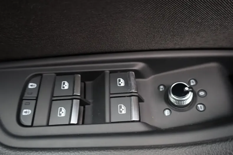 Audi A4 din 2022 cu 43.725 km - oferta AUD182988 - foto 20