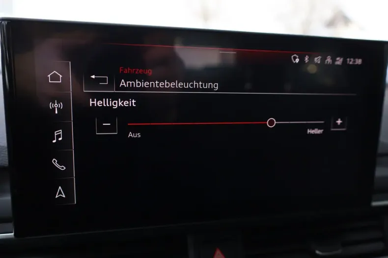 Audi A4 din 2022 cu 43.725 km - oferta AUD182988 - foto 30