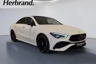 Mercedes-Benz CLA 200 (Clasa CLA) din 2024 cu 11.342 km - oferta MER182992 - foto 1