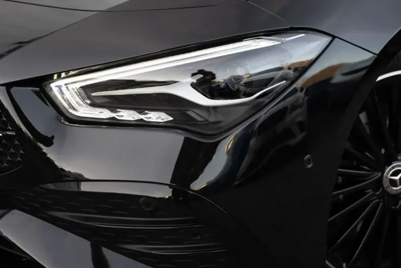 Mercedes-Benz CLA 200 (Clasa CLA) din 2024 cu 16.926 km - oferta MER182993 - foto 22