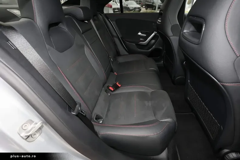 Mercedes-Benz CLA 200 (Clasa CLA) din 2024 cu 27.740 km - oferta MER182994 - foto 6