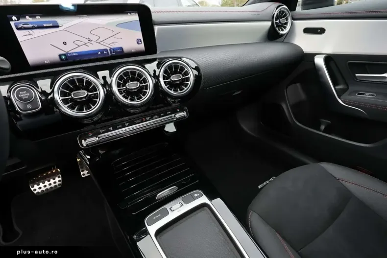 Mercedes-Benz CLA 200 (Clasa CLA) din 2024 cu 27.740 km - oferta MER182994 - foto 10