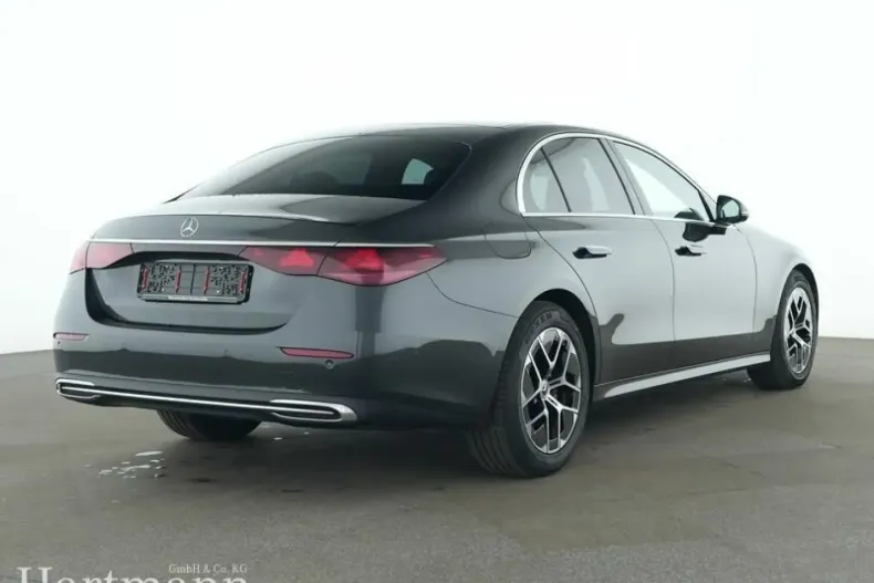 Mercedes-Benz E 200 (Clasa E) din 2024 cu 8.600 km - oferta MER182997 - foto 2