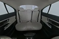 Mercedes-Benz E 200 (Clasa E) din 2024 cu 8.600 km - oferta MER182997 - foto 9