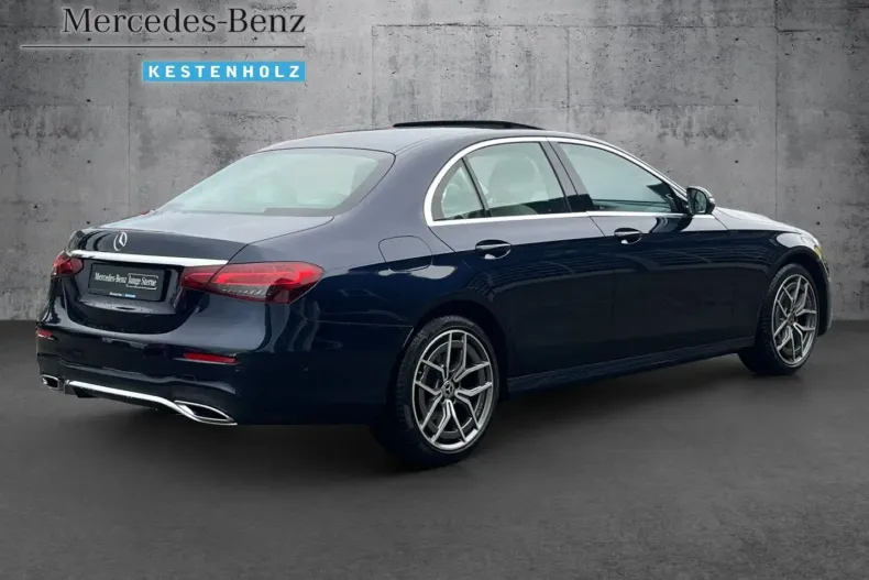 Mercedes-Benz E 300 (Clasa E) din 2023 cu 15.550 km - oferta MER182999 - foto 5