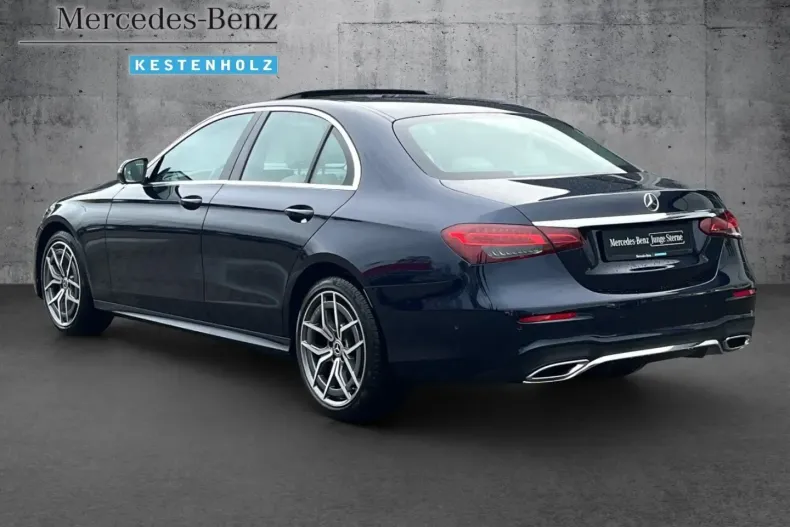 Mercedes-Benz E 300 (Clasa E) din 2023 cu 15.550 km - oferta MER182999 - foto 7