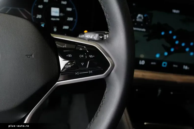 Volkswagen Touareg din 2024 cu 9.396 km - oferta VOL183000 - foto 17