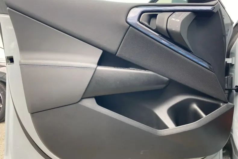 BMW X3 (Seria X) din 2025 cu 25.641 km - oferta BMW183002 - foto 18