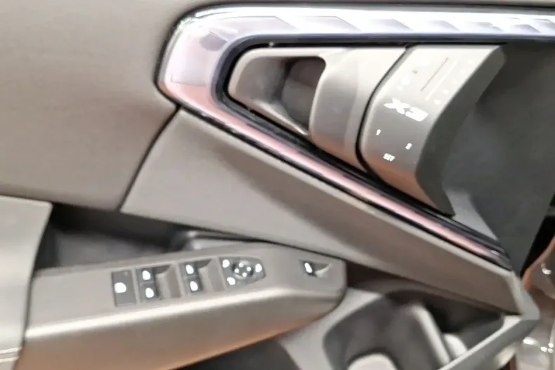 BMW X3 (Seria X) din 2025 cu 9.098 km - oferta BMW183004 - foto 16