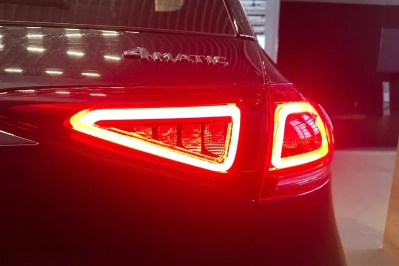 Mercedes-Benz GLE 300 (Clasa GLE) din 2024 cu 37.418 km - oferta MER183020 - foto 12