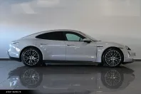 Porsche Taycan din 2021 cu 121.200 km - oferta POR183021 - foto 4