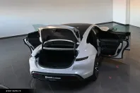 Porsche Taycan din 2021 cu 121.200 km - oferta POR183021 - foto 6