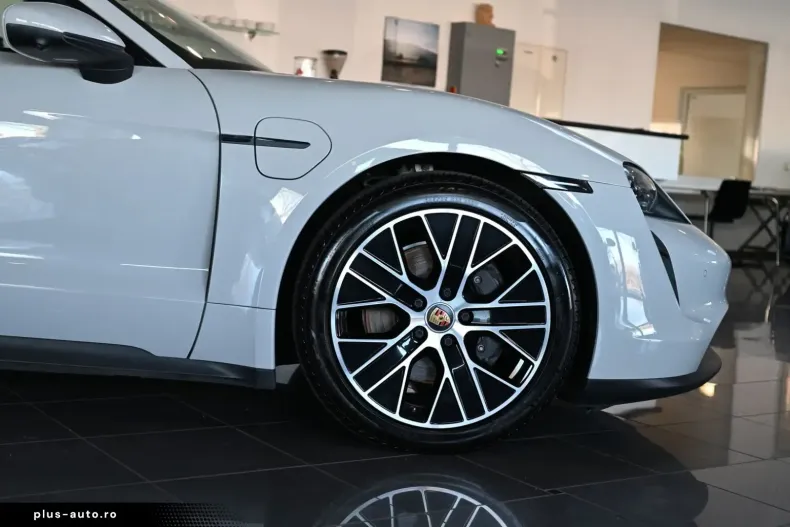 Porsche Taycan din 2021 cu 121.200 km - oferta POR183021 - foto 28