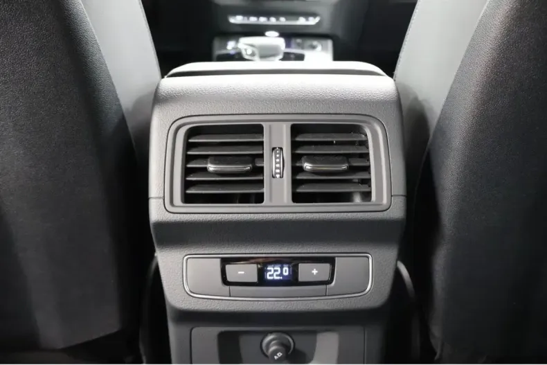 Audi Q5 din 2024 cu 12.751 km - oferta AUD183022 - foto 15