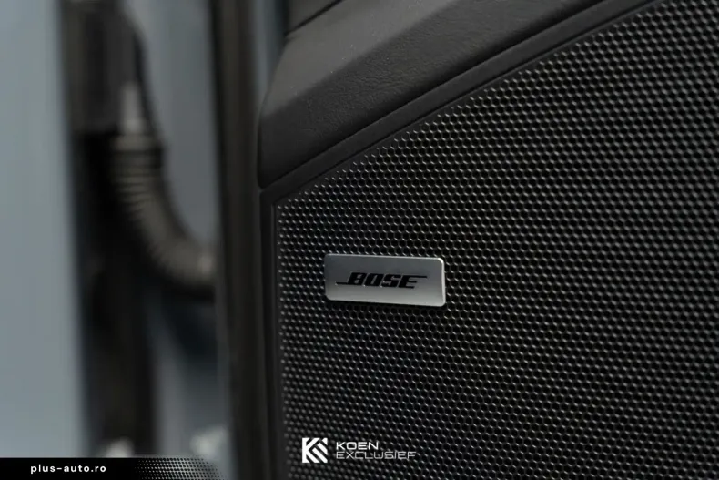 Porsche Cayenne din 2024 cu 49.216 km - oferta POR183030 - foto 37