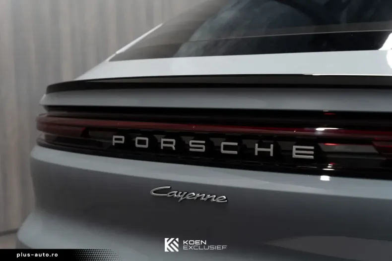 Porsche Cayenne din 2024 cu 49.216 km - oferta POR183030 - foto 40