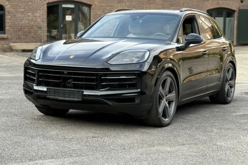 Porsche Cayenne din 2024 cu 47.100 km - oferta POR183034 - foto 12