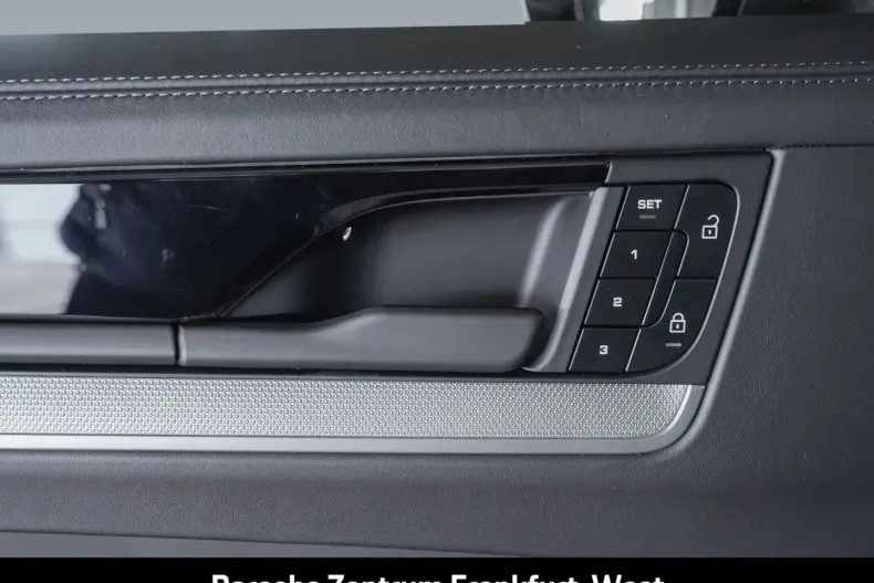 Porsche Cayenne din 2025 cu 20.250 km - oferta POR183036 - foto 20