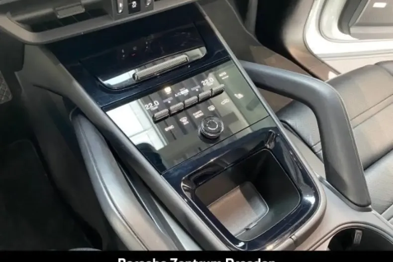 Porsche Cayenne din 2023 cu 32.888 km - oferta POR183037 - foto 18