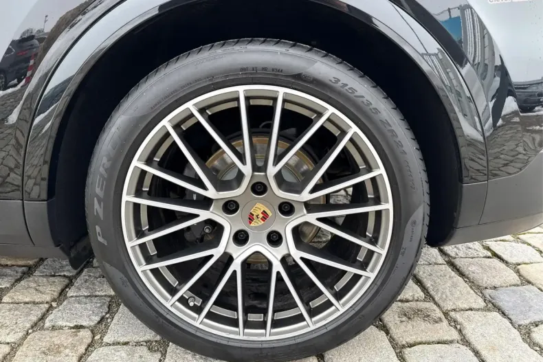 Porsche Cayenne din 2023 cu 94.148 km - oferta POR183038 - foto 13