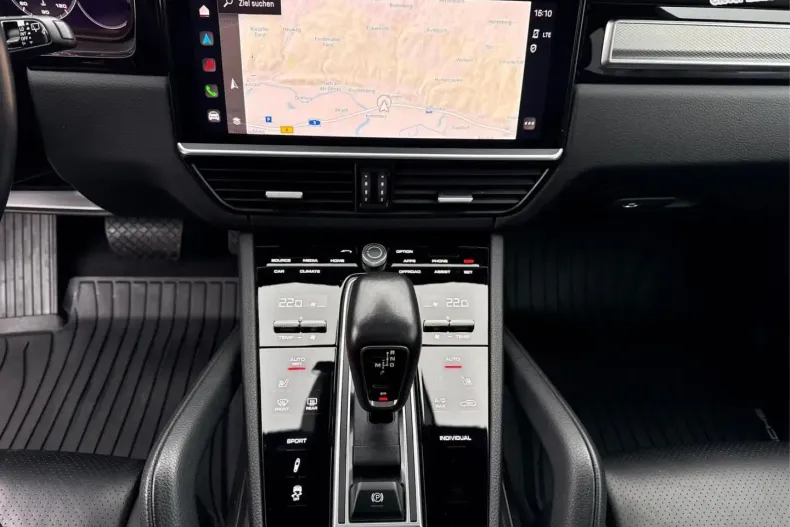 Porsche Cayenne din 2023 cu 94.148 km - oferta POR183038 - foto 17