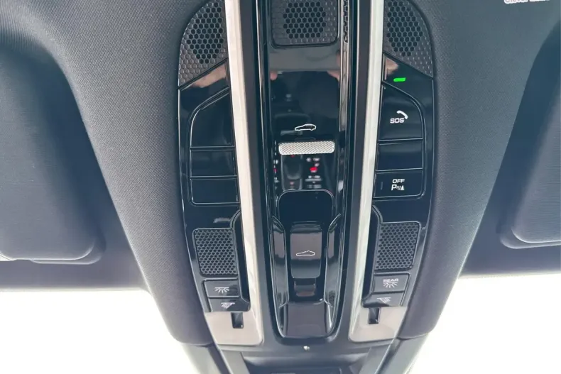 Porsche Cayenne din 2023 cu 94.148 km - oferta POR183038 - foto 18