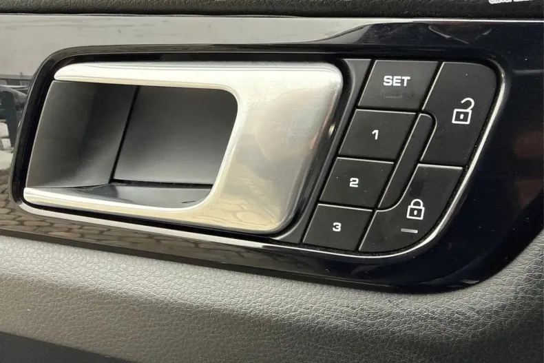 Porsche Cayenne din 2023 cu 94.148 km - oferta POR183038 - foto 19