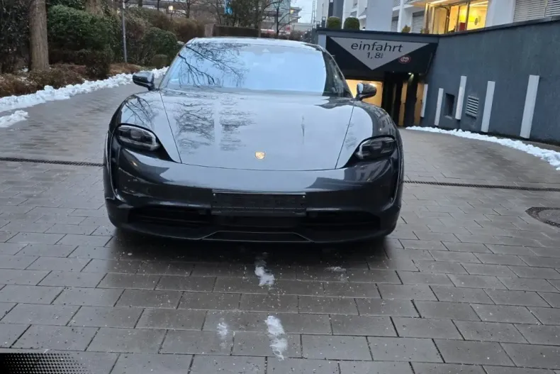 Porsche Taycan din 2022 cu 50.000 km - oferta POR183039 - foto 7