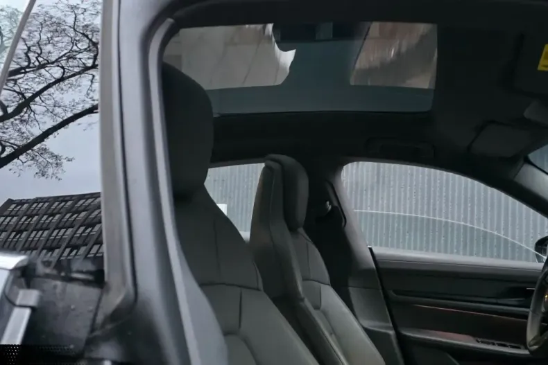 Porsche Taycan din 2022 cu 50.000 km - oferta POR183039 - foto 8