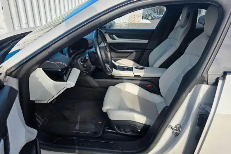 Porsche Taycan din 2022 cu 58.000 km - oferta POR183040 - foto 15