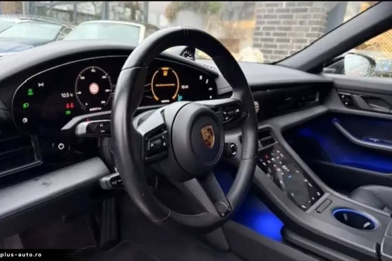 Porsche Taycan din 2021 cu 86.400 km - oferta POR183045 - foto 7