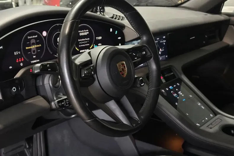 Porsche Taycan din 2022 cu 110.462 km - oferta POR183046 - foto 7