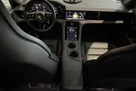 Porsche Taycan din 2022 cu 110.462 km - oferta POR183046 - foto 19