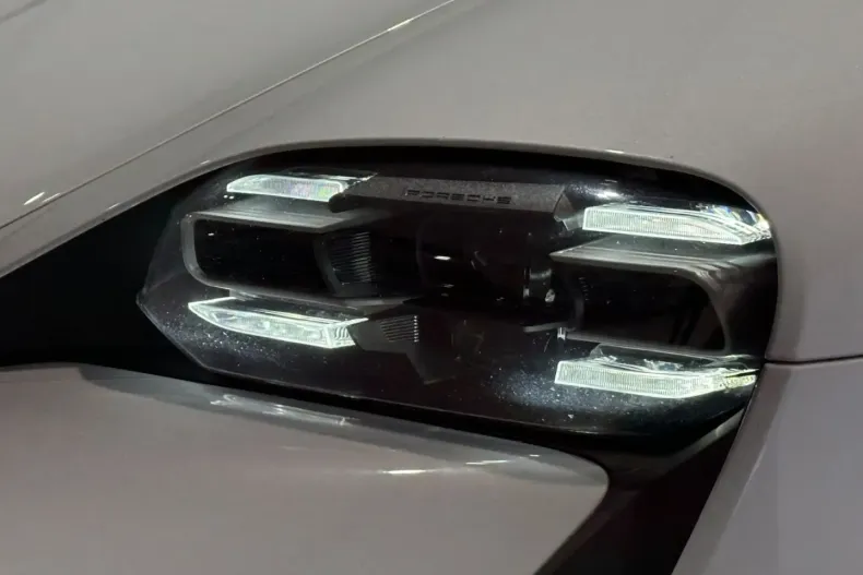 Porsche Taycan din 2022 cu 110.462 km - oferta POR183046 - foto 41