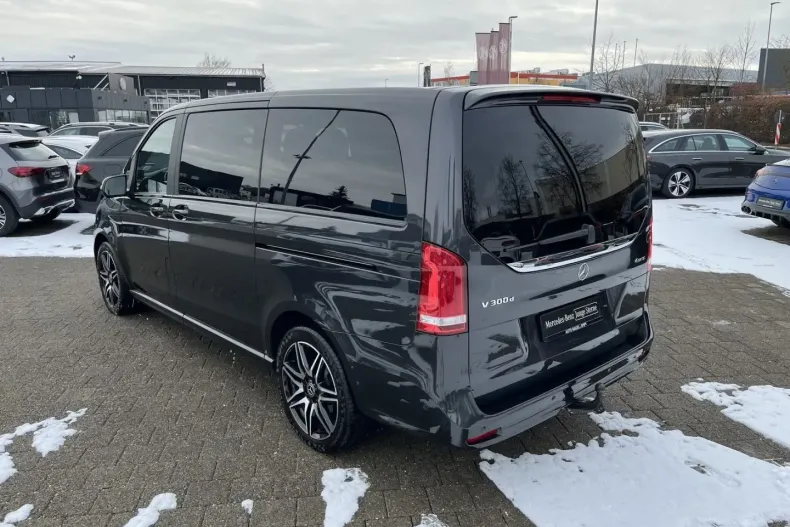 Mercedes-Benz V 300 (Clasa V) din 2023 cu 48.934 km - oferta MER183050 - foto 2